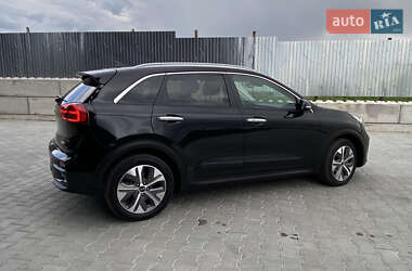Позашляховик / Кросовер Kia Niro 2021 в 