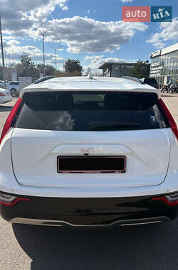 Внедорожник / Кроссовер Kia Niro 2023 в 