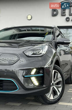 Внедорожник / Кроссовер Kia Niro 2022 в 