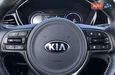 Внедорожник / Кроссовер Kia Niro 2020 в 