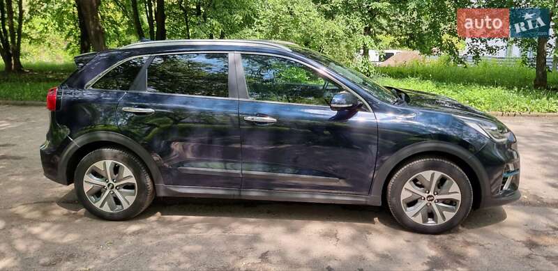 Позашляховик / Кросовер Kia Niro 2019 в Хмельницькому фото 8 Позашляховик / Кросовер Kia Niro 2019 в Хмельницькому