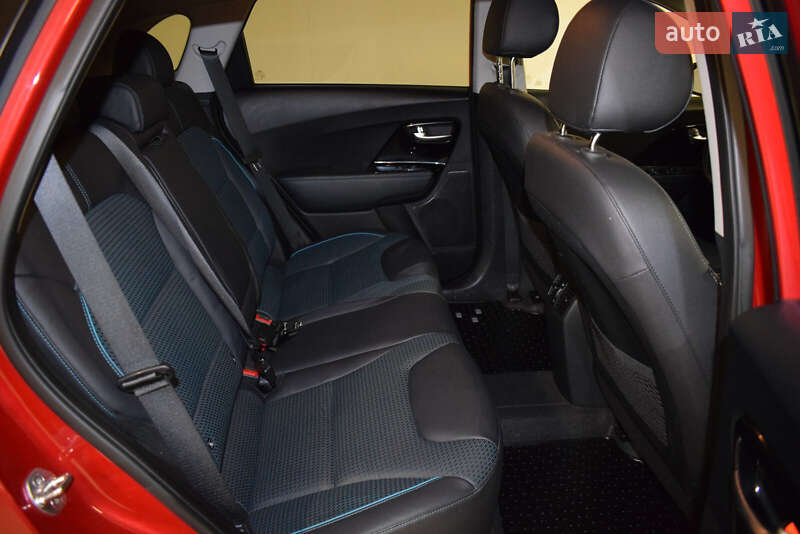 Позашляховик / Кросовер Kia Niro 2019 в Києві