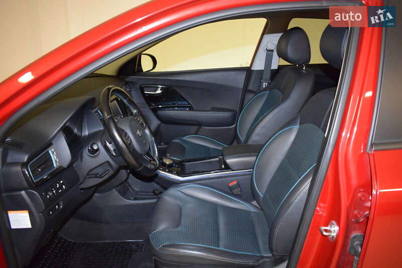 Позашляховик / Кросовер Kia Niro 2019 в Києві