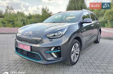 Внедорожник / Кроссовер Kia Niro 2019 в 