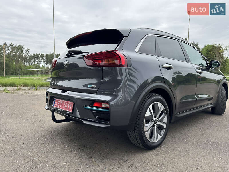Позашляховик / Кросовер Kia Niro 2020 в Дубні