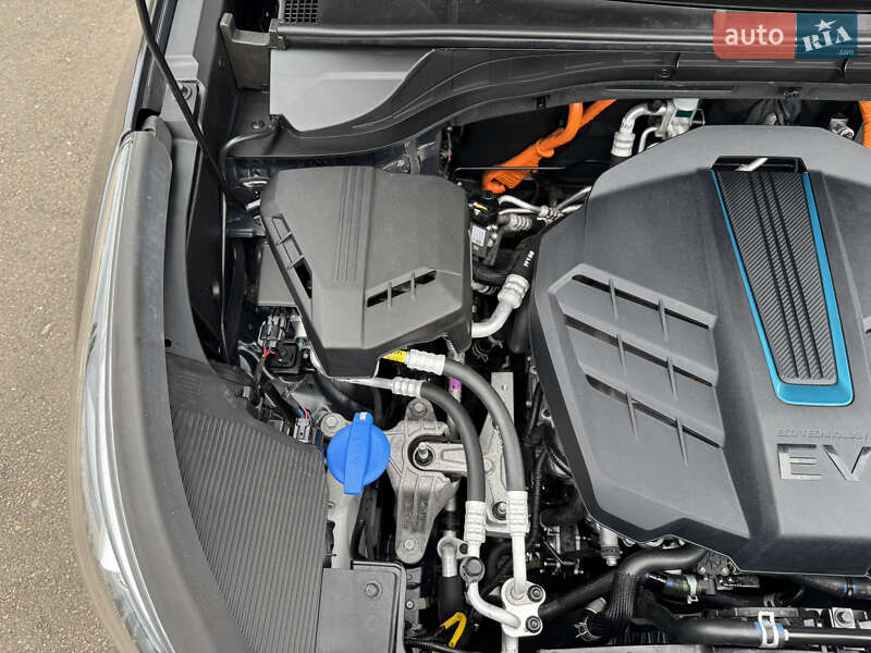Позашляховик / Кросовер Kia Niro 2020 в Дубні