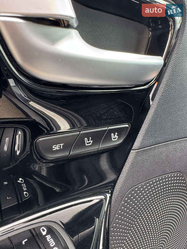 Позашляховик / Кросовер Kia Niro 2020 в Дубні