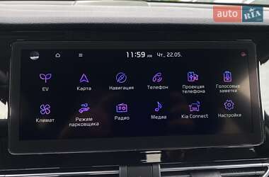 Позашляховик / Кросовер Kia Niro 2021 в 