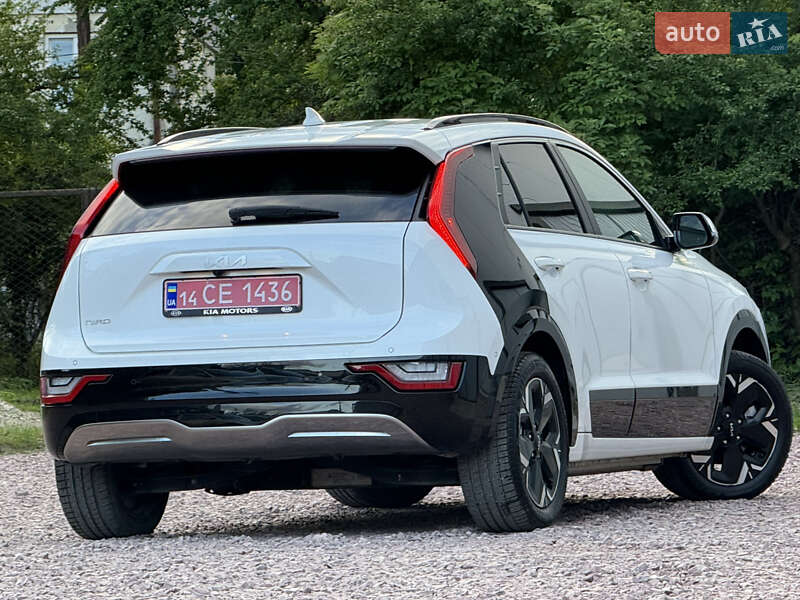 Позашляховик / Кросовер Kia Niro 2023 в Дрогобичі