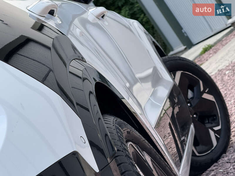 Позашляховик / Кросовер Kia Niro 2023 в Дрогобичі