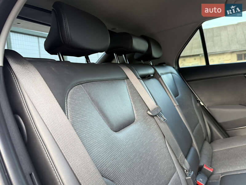 Позашляховик / Кросовер Kia Niro 2023 в Дрогобичі