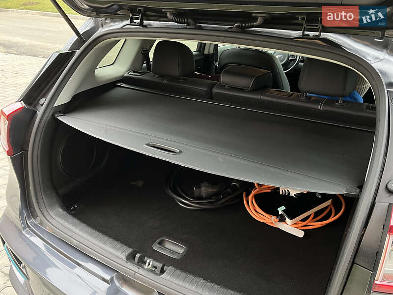 Внедорожник / Кроссовер Kia Niro 2019 в Ровно