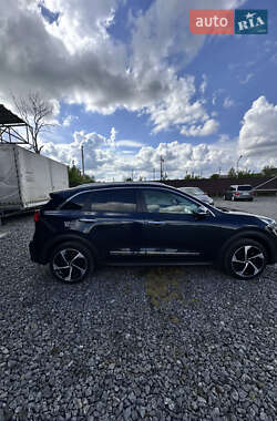 Внедорожник / Кроссовер Kia Niro 2020 в 