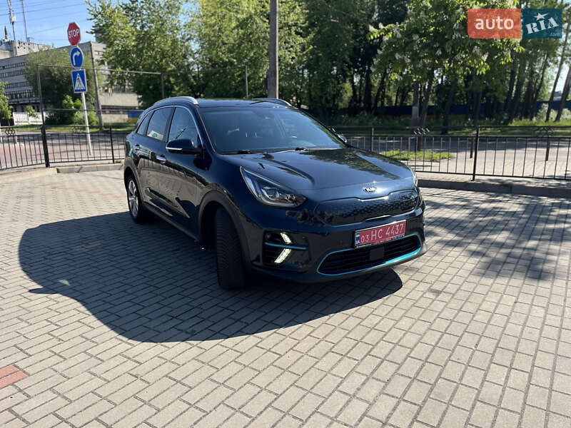 Позашляховик / Кросовер Kia Niro 2019 в Житомирі