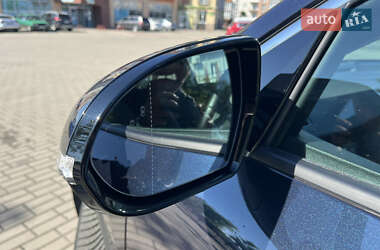 Внедорожник / Кроссовер Kia Niro 2019 в 