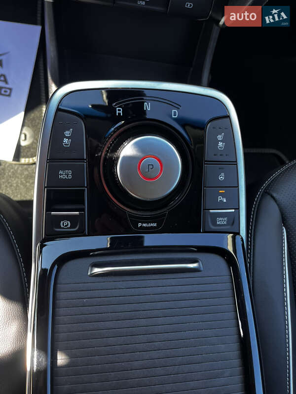 Позашляховик / Кросовер Kia Niro 2019 в Житомирі