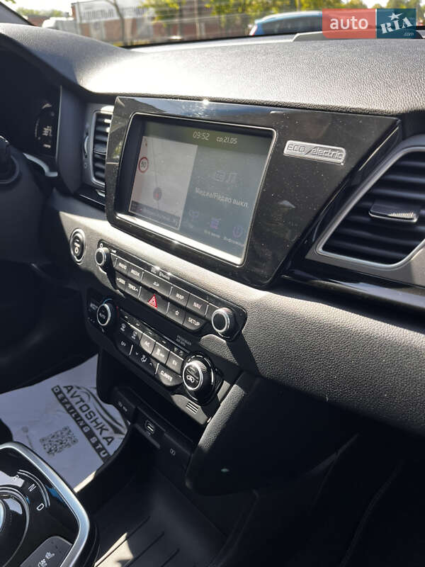 Позашляховик / Кросовер Kia Niro 2019 в Житомирі