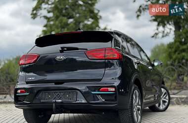 Внедорожник / Кроссовер Kia Niro 2021 в 