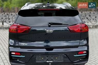 Внедорожник / Кроссовер Kia Niro 2021 в 