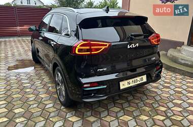 Внедорожник / Кроссовер Kia Niro 2022 в 