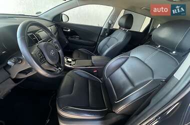 Внедорожник / Кроссовер Kia Niro 2020 в 