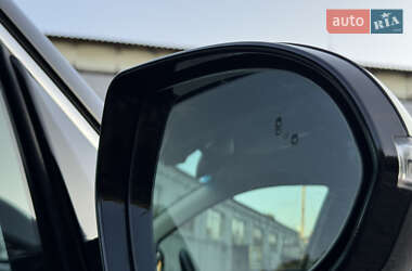 Позашляховик / Кросовер Kia Niro 2020 в 