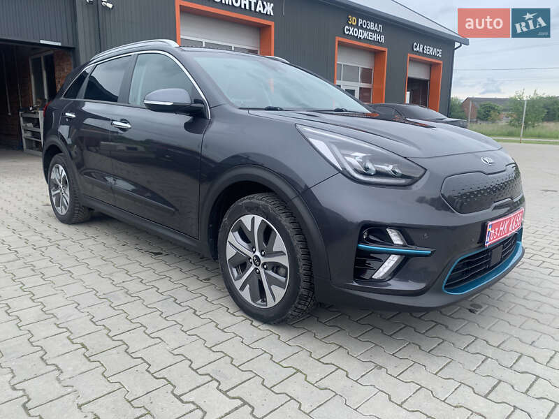 Внедорожник / Кроссовер Kia Niro 2020 в Буске
