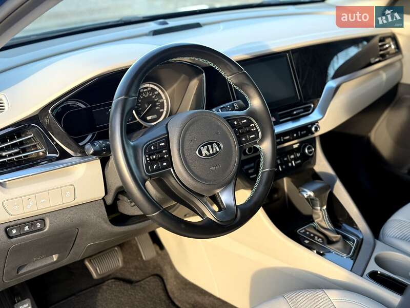 Внедорожник / Кроссовер Kia Niro 2020 в Львове