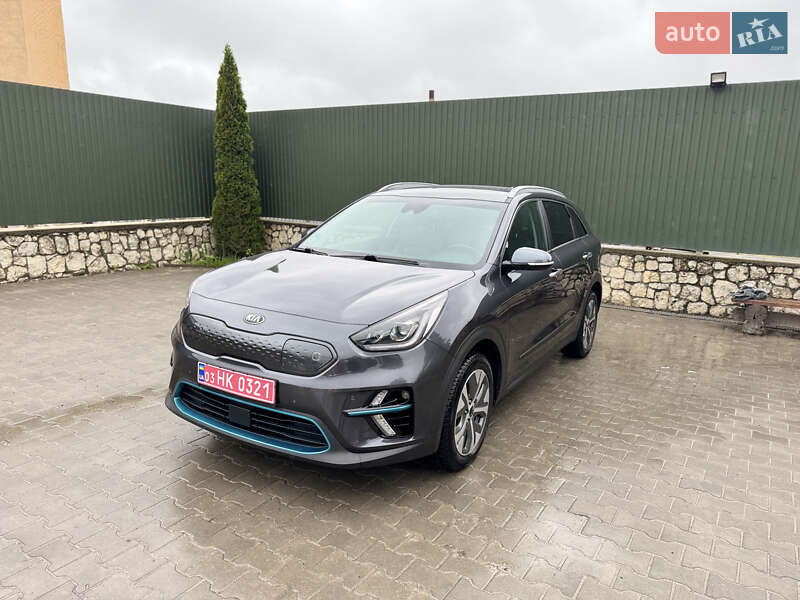 Позашляховик / Кросовер Kia Niro 2019 в 
