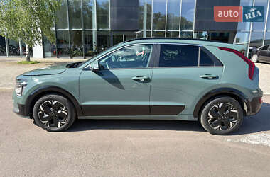Позашляховик / Кросовер Kia Niro 2023 в 