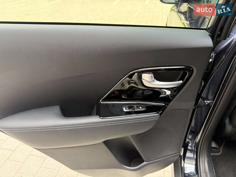 Позашляховик / Кросовер Kia Niro 2019 в Ужгороді фото 9 Позашляховик / Кросовер Kia Niro 2019 в Ужгороді