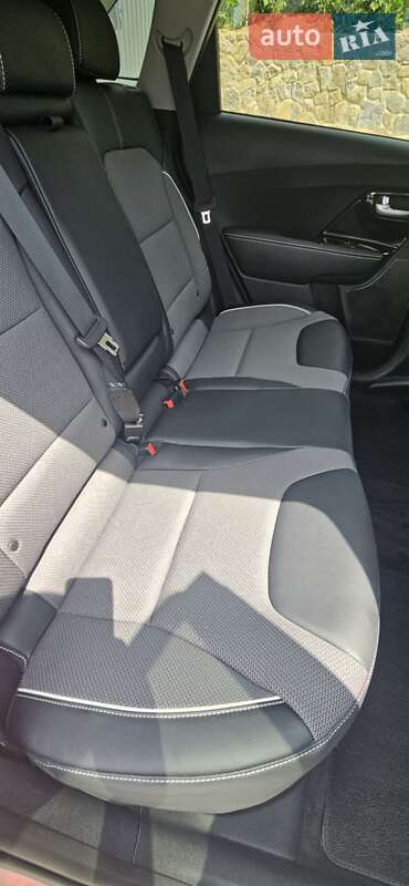 Внедорожник / Кроссовер Kia Niro 2020 в Виннице