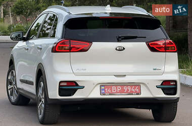 Внедорожник / Кроссовер Kia Niro 2021 в 