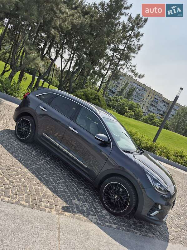 Внедорожник / Кроссовер Kia Niro 2020 в Днепре
