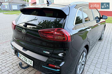 Внедорожник / Кроссовер Kia Niro 2020 в 