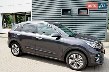 Позашляховик / Кросовер Kia Niro 2020 в 