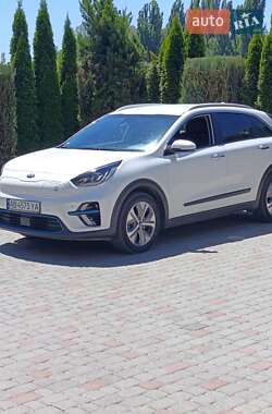Внедорожник / Кроссовер Kia Niro 2020 в Тульчине