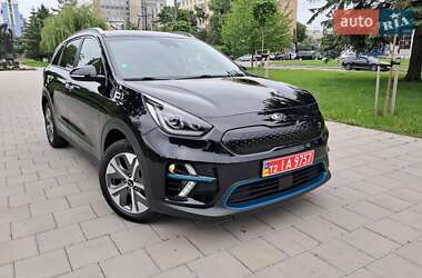 Позашляховик / Кросовер Kia Niro 2021 в 