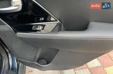 Позашляховик / Кросовер Kia Niro 2021 в 