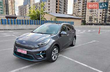 Внедорожник / Кроссовер Kia Niro 2019 в Киеве