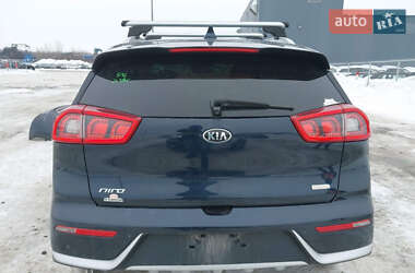 Внедорожник / Кроссовер Kia Niro 2018 в 