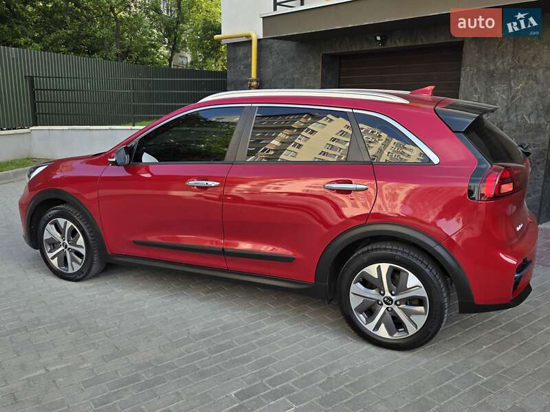 Позашляховик / Кросовер Kia Niro 2020 в Тернополі