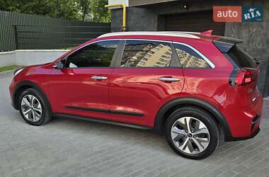 Внедорожник / Кроссовер Kia Niro 2020 в 