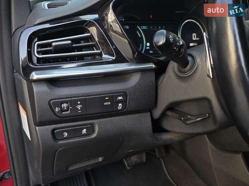 Позашляховик / Кросовер Kia Niro 2020 в Тернополі