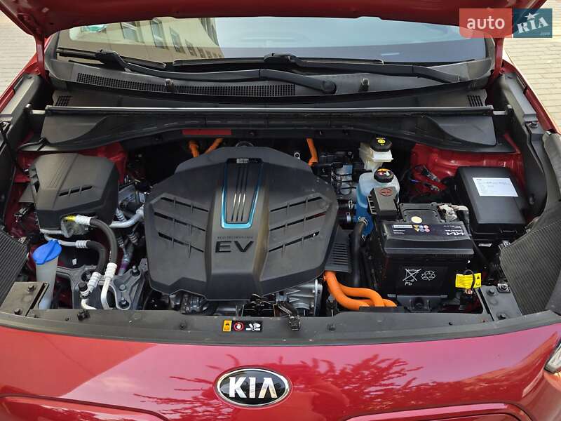 Позашляховик / Кросовер Kia Niro 2020 в Тернополі