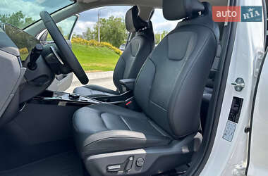 Внедорожник / Кроссовер Kia Niro 2023 в 