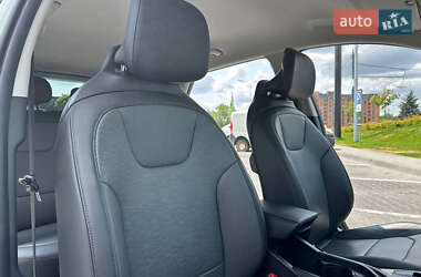 Внедорожник / Кроссовер Kia Niro 2023 в 