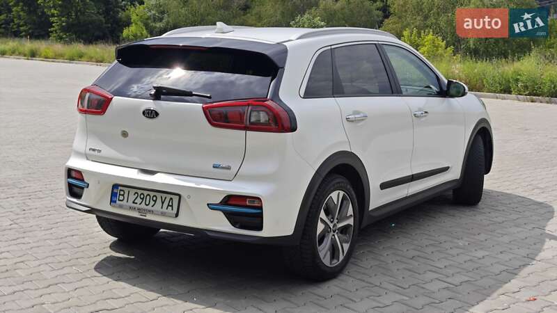 Позашляховик / Кросовер Kia Niro 2019 в Полтаві фото 5 Позашляховик / Кросовер Kia Niro 2019 в Полтаві