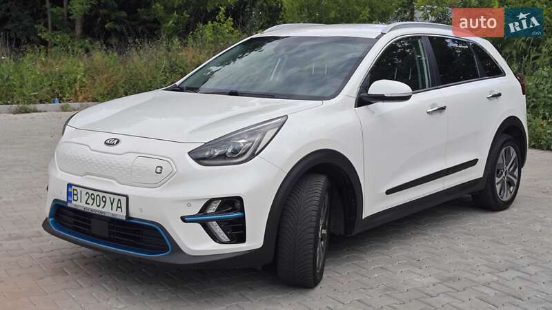 Позашляховик / Кросовер Kia Niro 2019 в Полтаві фото 17 Позашляховик / Кросовер Kia Niro 2019 в Полтаві