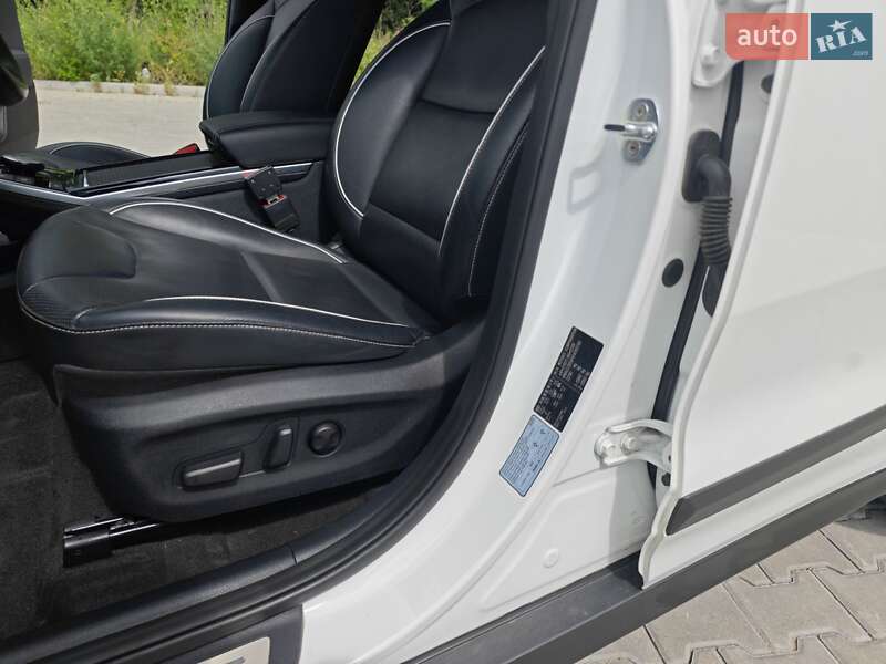 Позашляховик / Кросовер Kia Niro 2019 в Полтаві фото 48 Позашляховик / Кросовер Kia Niro 2019 в Полтаві